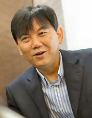 黒田真行_氏